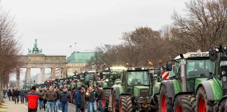 Angry Farmers Create Blockage in Capitol Using Tractors